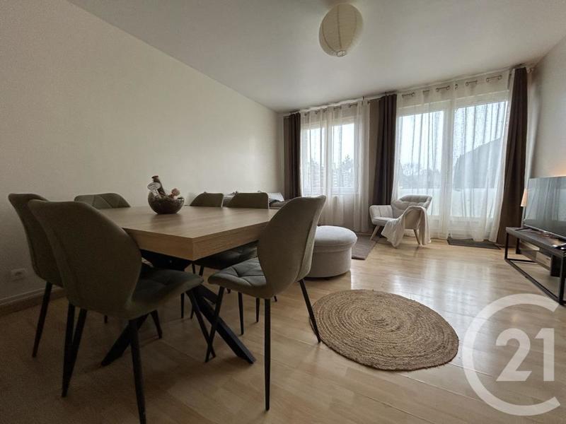 Maison - 76 m² - 4 pièces