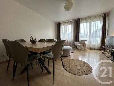 Maison - 76 m² - 4 pièces