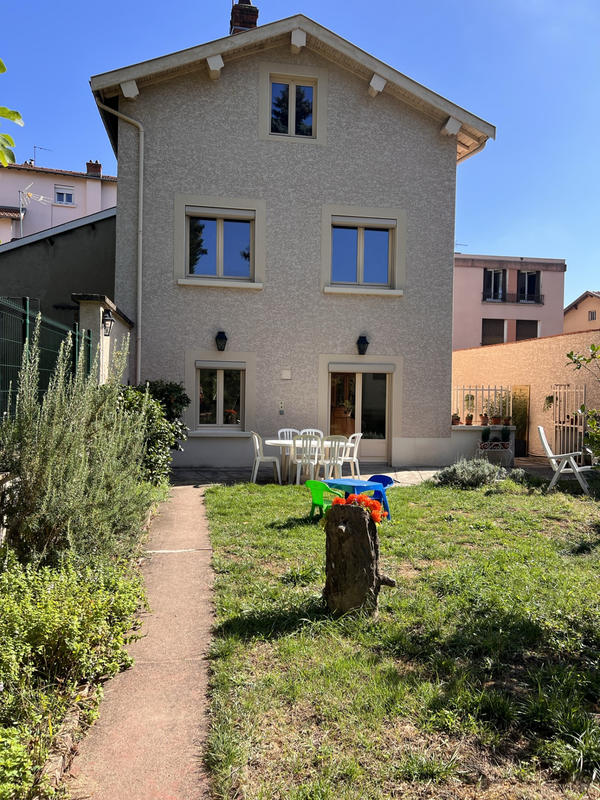 Maison - 147 m² - 5 pièces