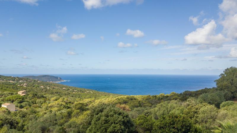 Villa - 147 m² - 6 pièces