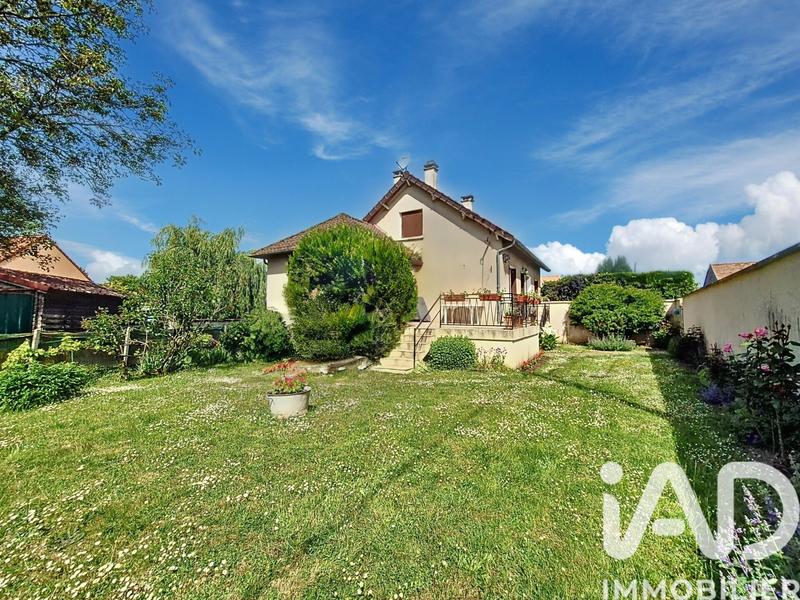 Maison - 120 m² - 5 pièces