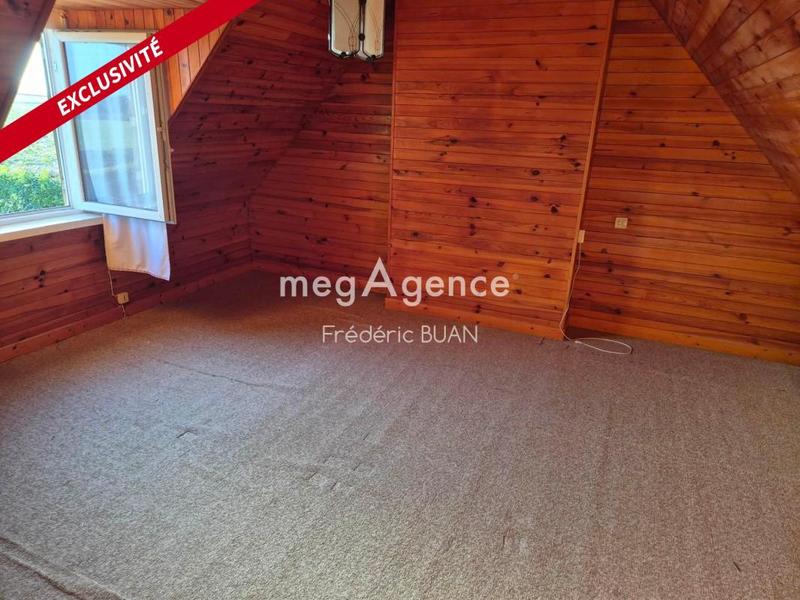 Maison en pierre - 77 m² - 4 pièces