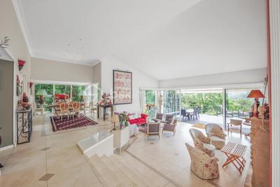 Maison d'architecte - 518 m² - 12 pièces