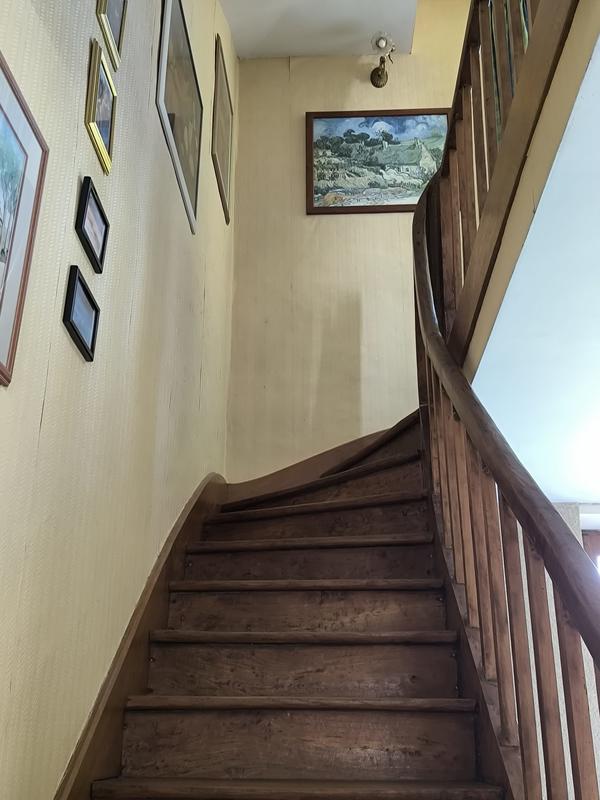 Maison - 201 m² - 7 pièces