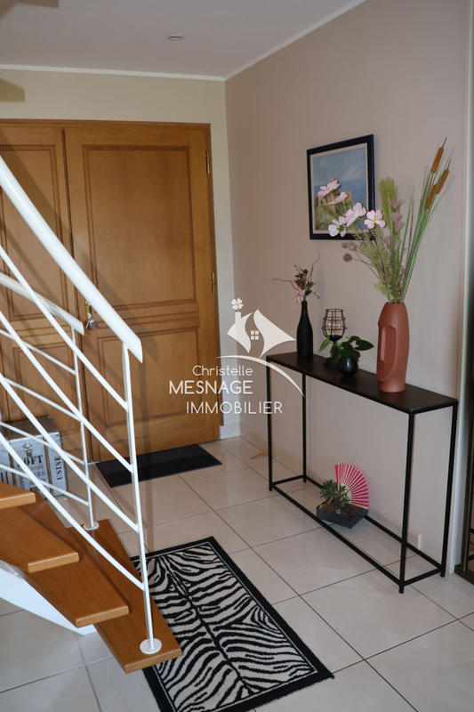 Maison contemporaine - 172 m² - 7 pièces