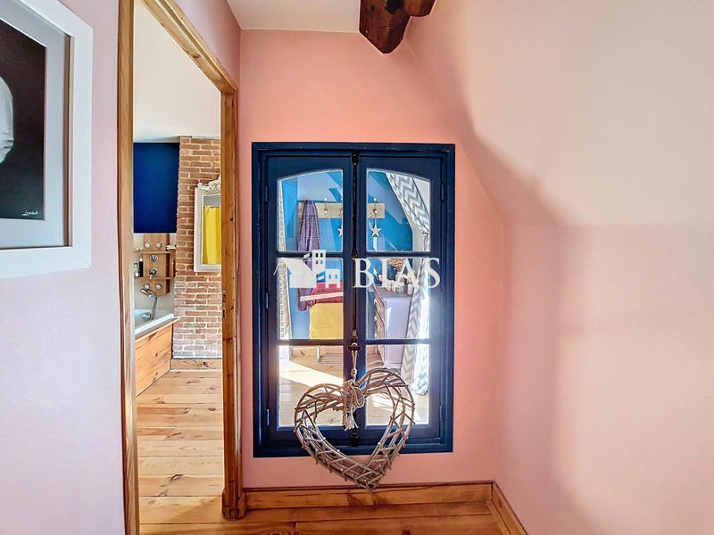 Maison ancienne - 210 m² - 9 pièces