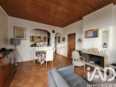 Appartement - 70 m² - 3 pièces