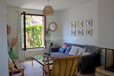 Maison - 84 m² - 4 pièces