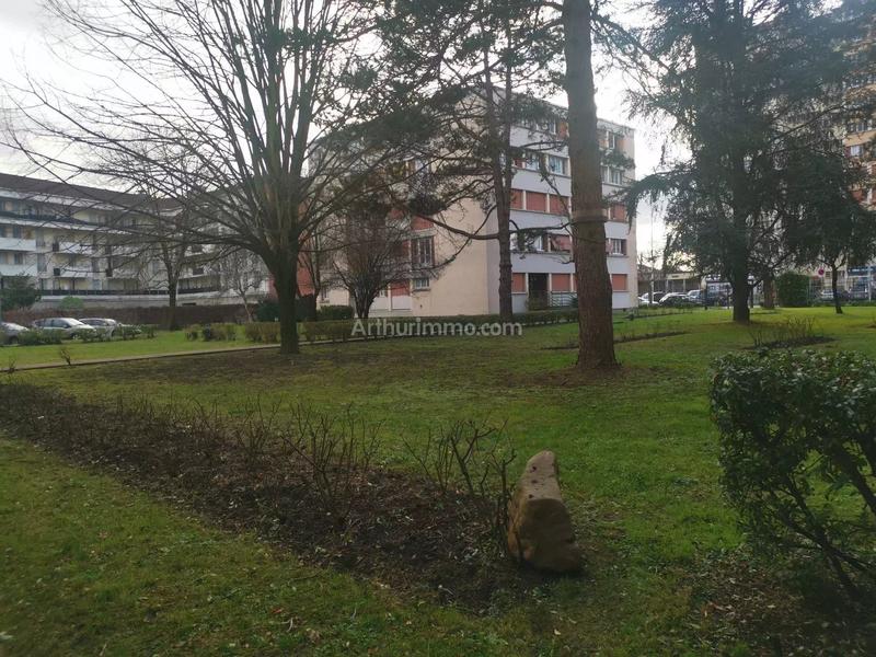 Appartement - 76 m² - 4 pièces