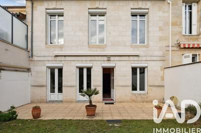Maison - 160 m² - 5 pièces