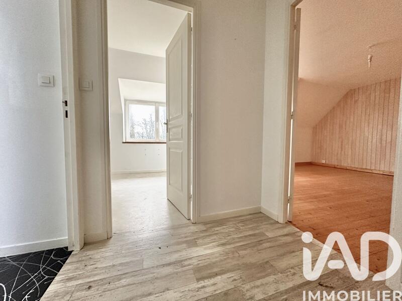 Maison - 151 m² - 7 pièces