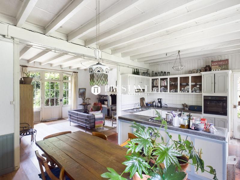 Demeure - 540 m² - 21 pièces