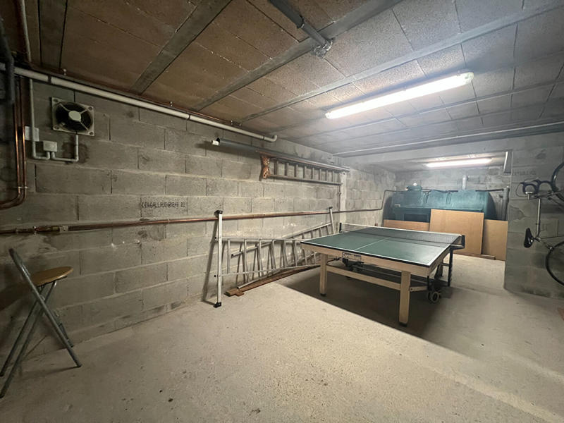 Maison - 146 m² - 7 pièces