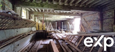 Local commercial - 2 101 m²