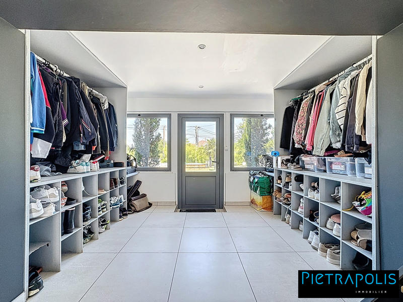 Maison - 140 m² - 6 pièces