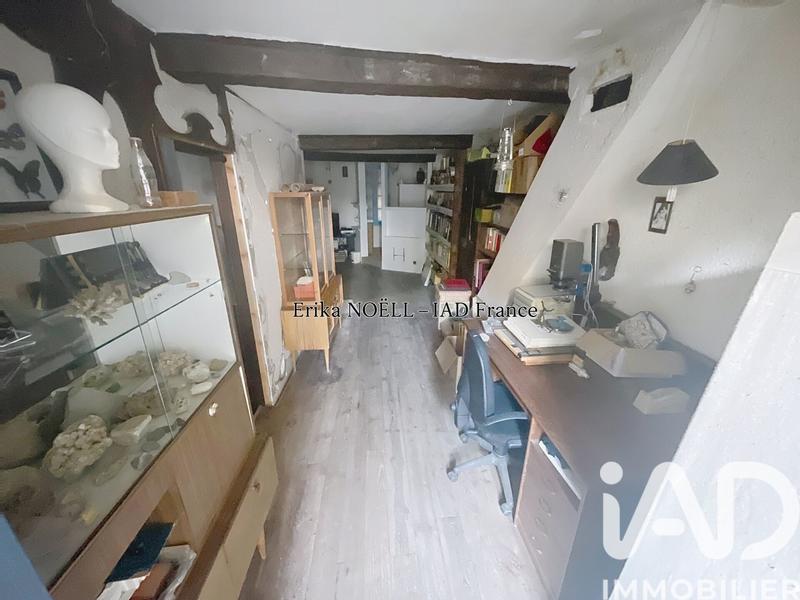 Maison - 230 m² - 7 pièces
