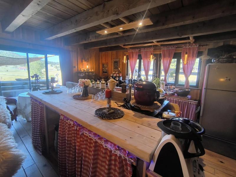 Maison - 350 m² - 10 pièces