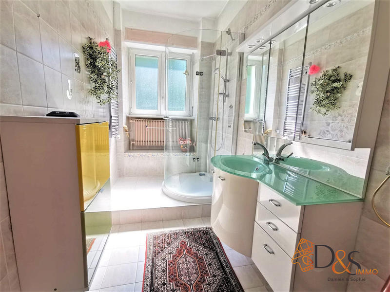 Appartement - 109 m² - 5 pièces