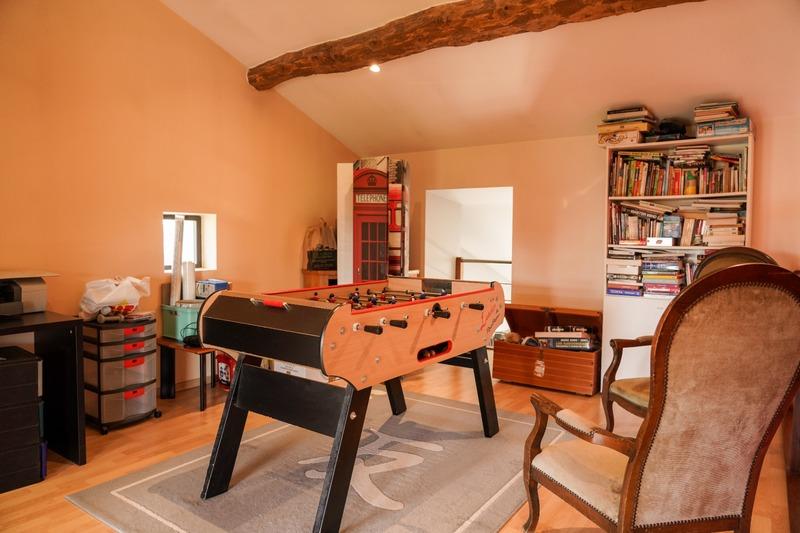 Haras - 352 m² - 8 pièces