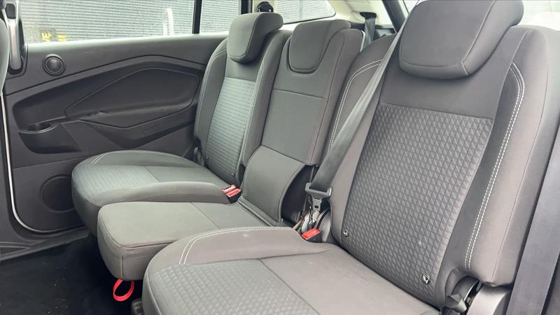 Ford c-Max Grand 1.5 TDCi 95 Trend - 7 places