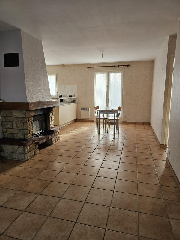 Maison - 100 m² - 3 pièces