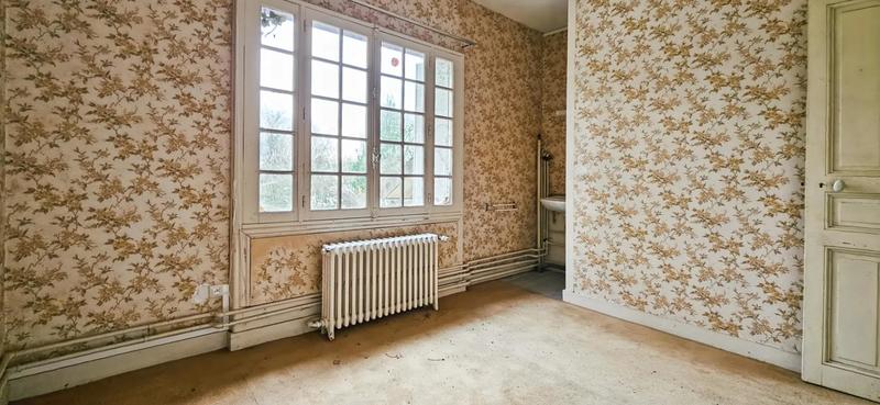 Maison - 220 m² - 9 pièces