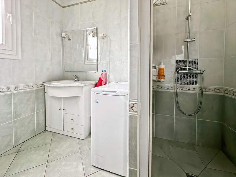 Maison - 136 m² - 6 pièces