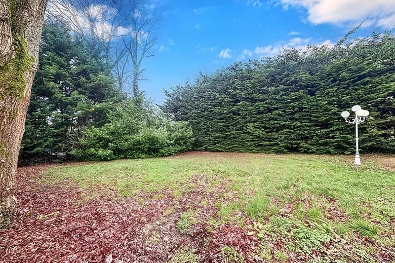 Maison - 195 m² - 8 pièces