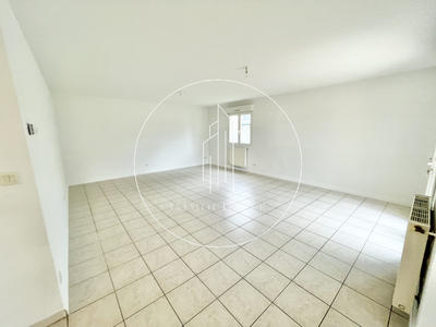 Maison - 103 m² - 4 pièces