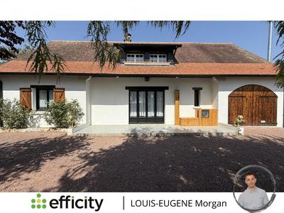 Maison - 220 m² - 9 pièces