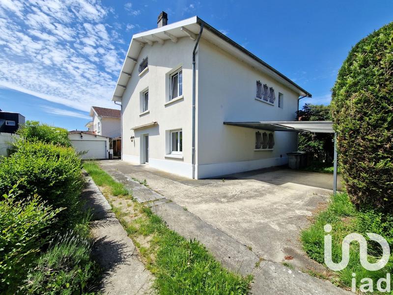 Maison - 168 m² - 7 pièces