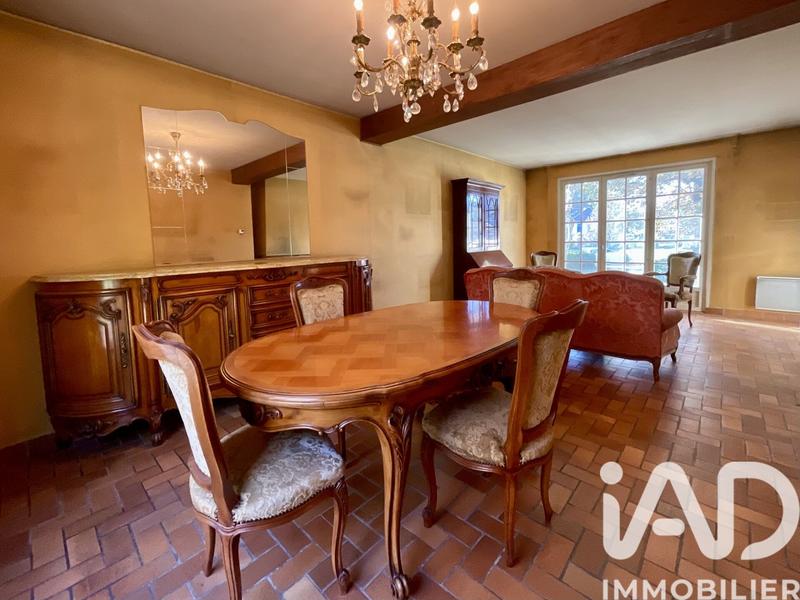 Maison - 157 m² - 7 pièces