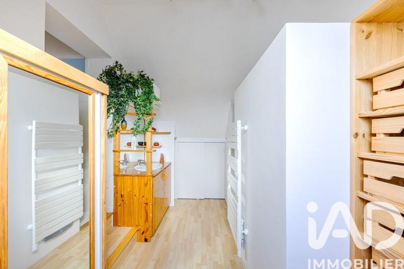 Maison - 136 m² - 9 pièces
