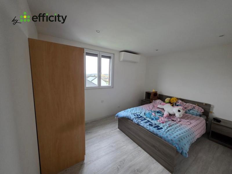 Pavillon - 189 m² - 9 pièces