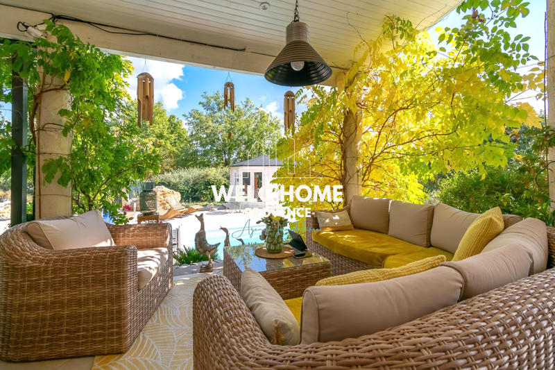 Maison - 102 m² - 6 pièces