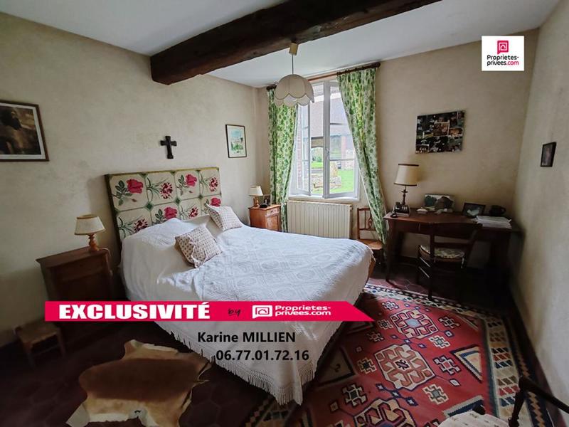 Maison - 318 m² - 12 pièces