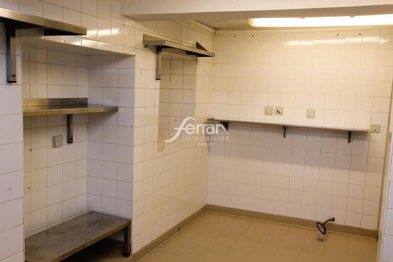 Fonds de commerce - 100 m²