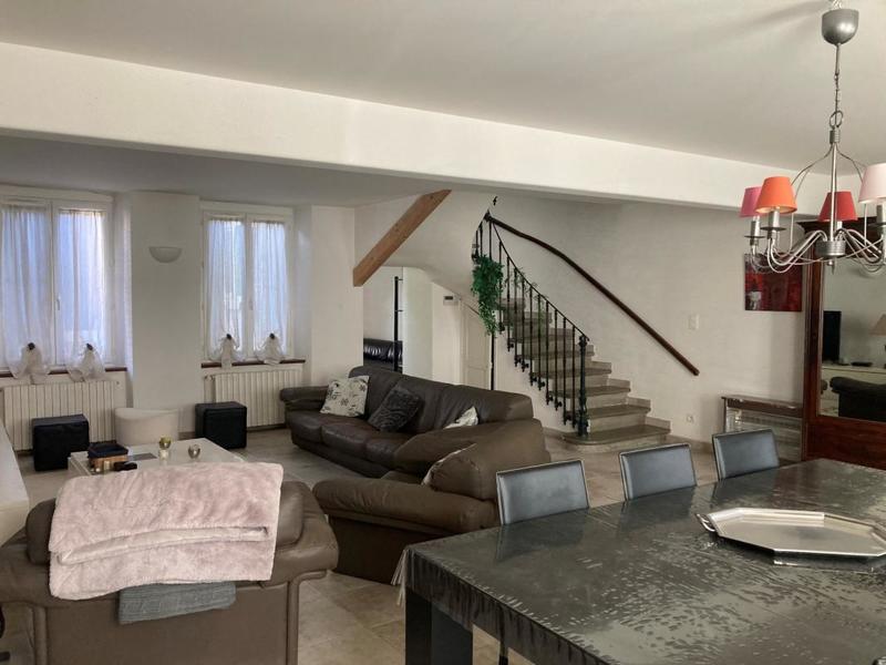 Maison de village - 210 m² - 7 pièces