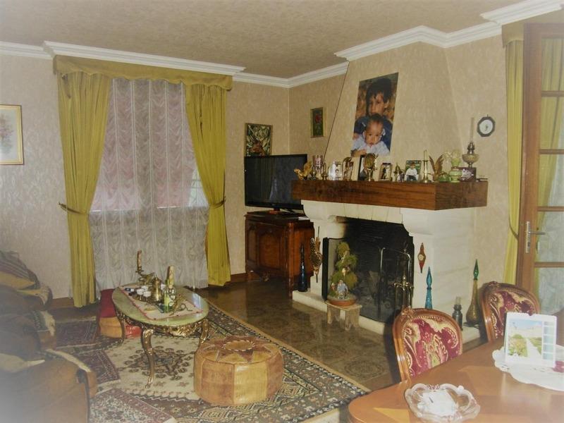 Maison - 174 m² - 9 pièces