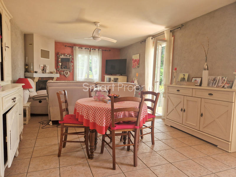 Maison - 82 m² - 4 pièces