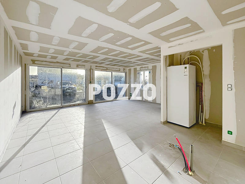 Maison - 94 m² - 5 pièces