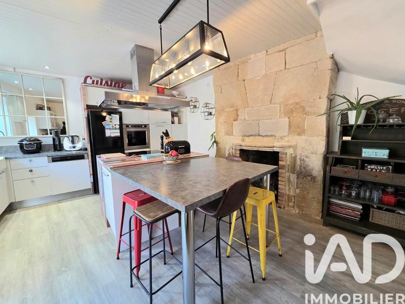 Maison - 294 m² - 10 pièces