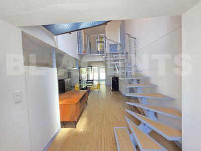 Maison - 240 m² - 6 pièces