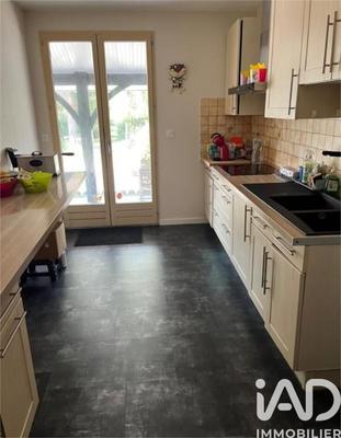 Maison - 128 m² - 6 pièces