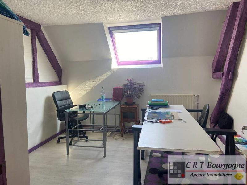 Maison - 176 m² - 7 pièces