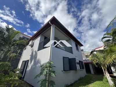 Maison traditionnelle - 116 m² - 4 pièces