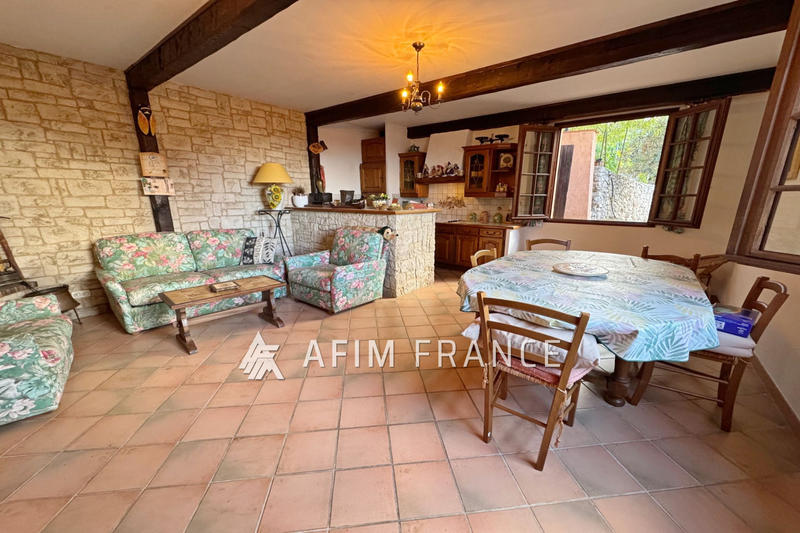 Maison - 145 m² - 5 pièces