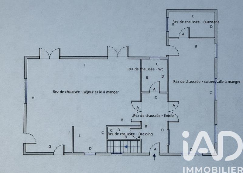 Maison - 209 m² - 7 pièces