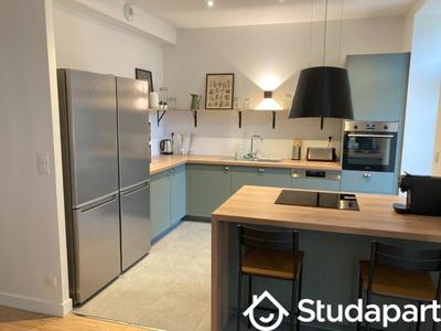 Chambre - 15 m² - 1 pièce