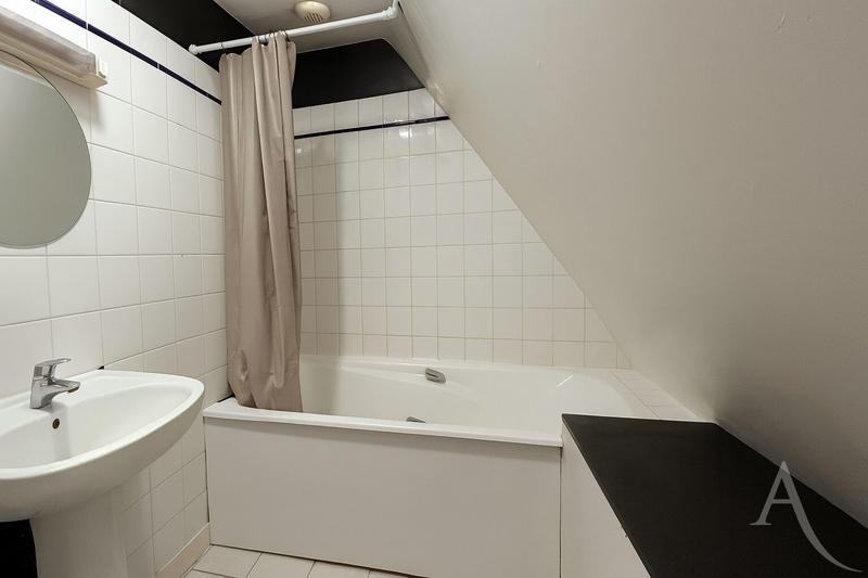 Appartement - 89 m² - 4 pièces